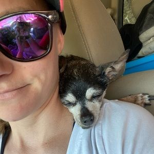 Meet your Posher, Laura